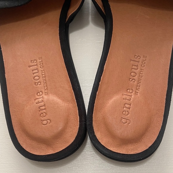 Gentle Souls Rhea flat Sandals with Buckle - Picture 4 of 6